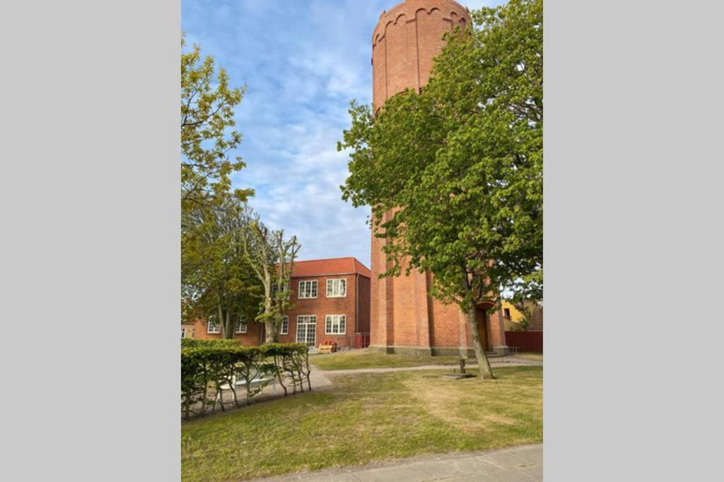 Ferie Lejlighed I Skagen -Huset Med Den Gronne Dor Buitenkant foto